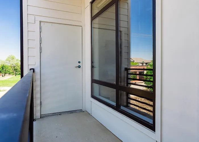 Holiday home Incredible New Modern Magnolia Townhome Fort Worth