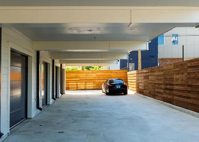 Incredible New Modern Magnolia Townhome *